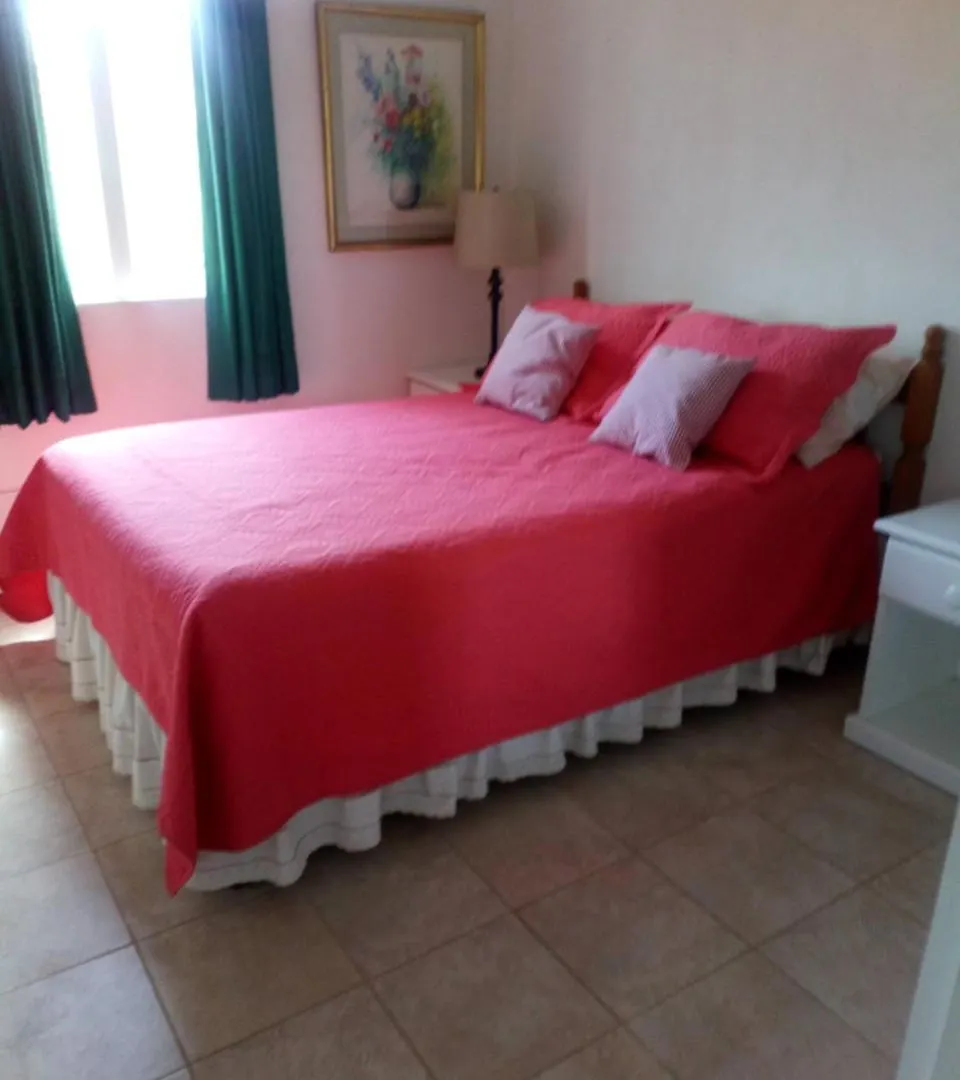 The Pool House Villa Saint Philip